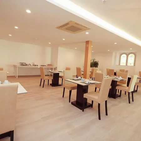 Hotel Salmanha *